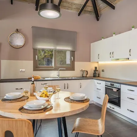 Vila Ambrosia Sami By *