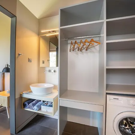 Willa Ambrosia Sami By Karavomylos